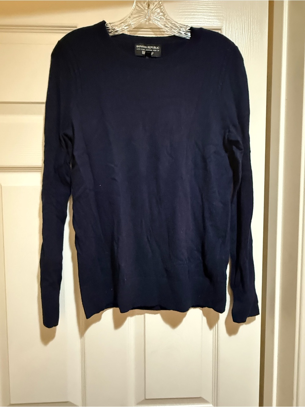Banana Republic Women’s Fine Knit Merino Wool Crewneck Sweater - Navy